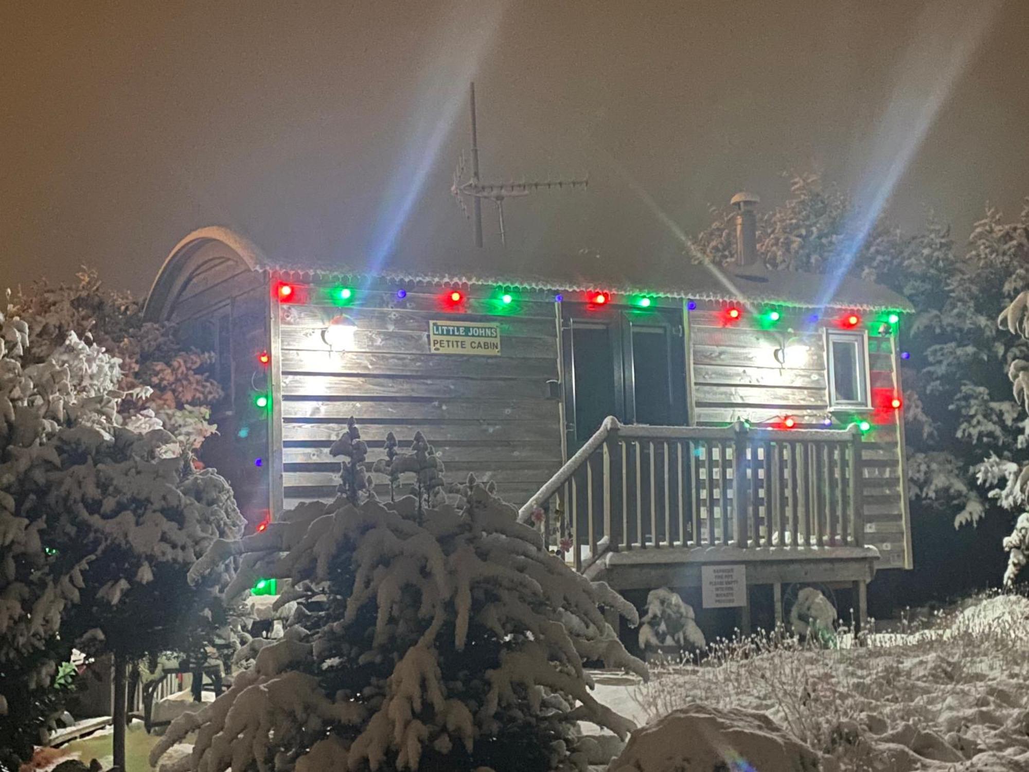 The Little John Petite Cosy Log Cabin - Sleeps 2, Great For Romantic Breaks, Couples, Single Guests, Near Sherwood Forest At Fairview Farm, Nottingham Set In 88 Acres Blidworth Dış mekan fotoğraf