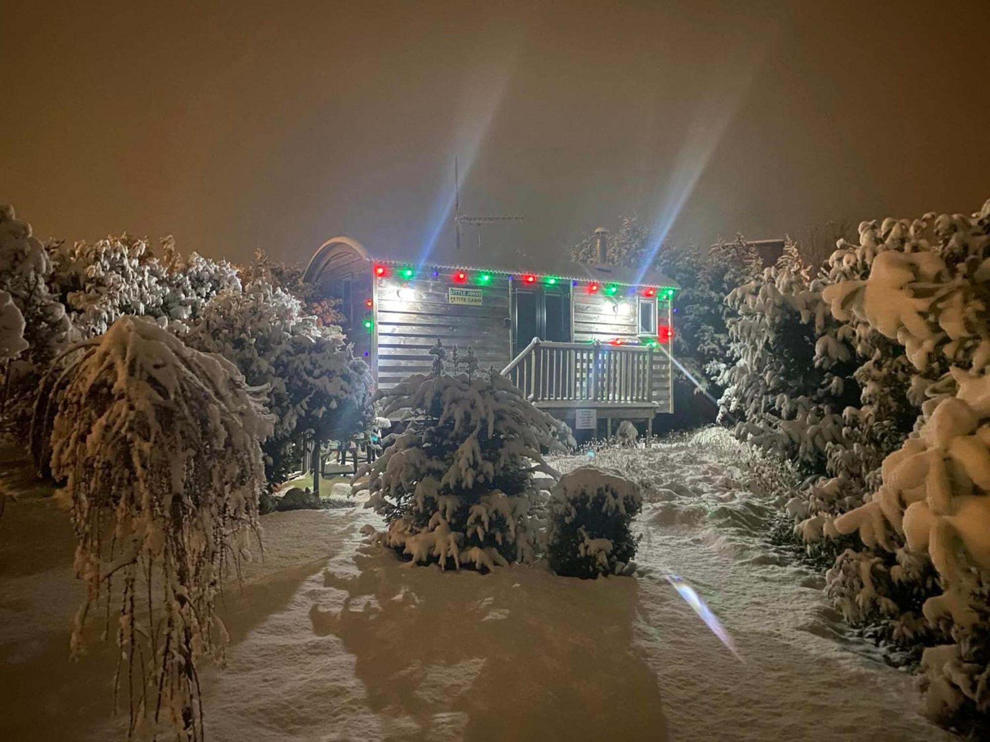 The Little John Petite Cosy Log Cabin - Sleeps 2, Great For Romantic Breaks, Couples, Single Guests, Near Sherwood Forest At Fairview Farm, Nottingham Set In 88 Acres Blidworth Dış mekan fotoğraf