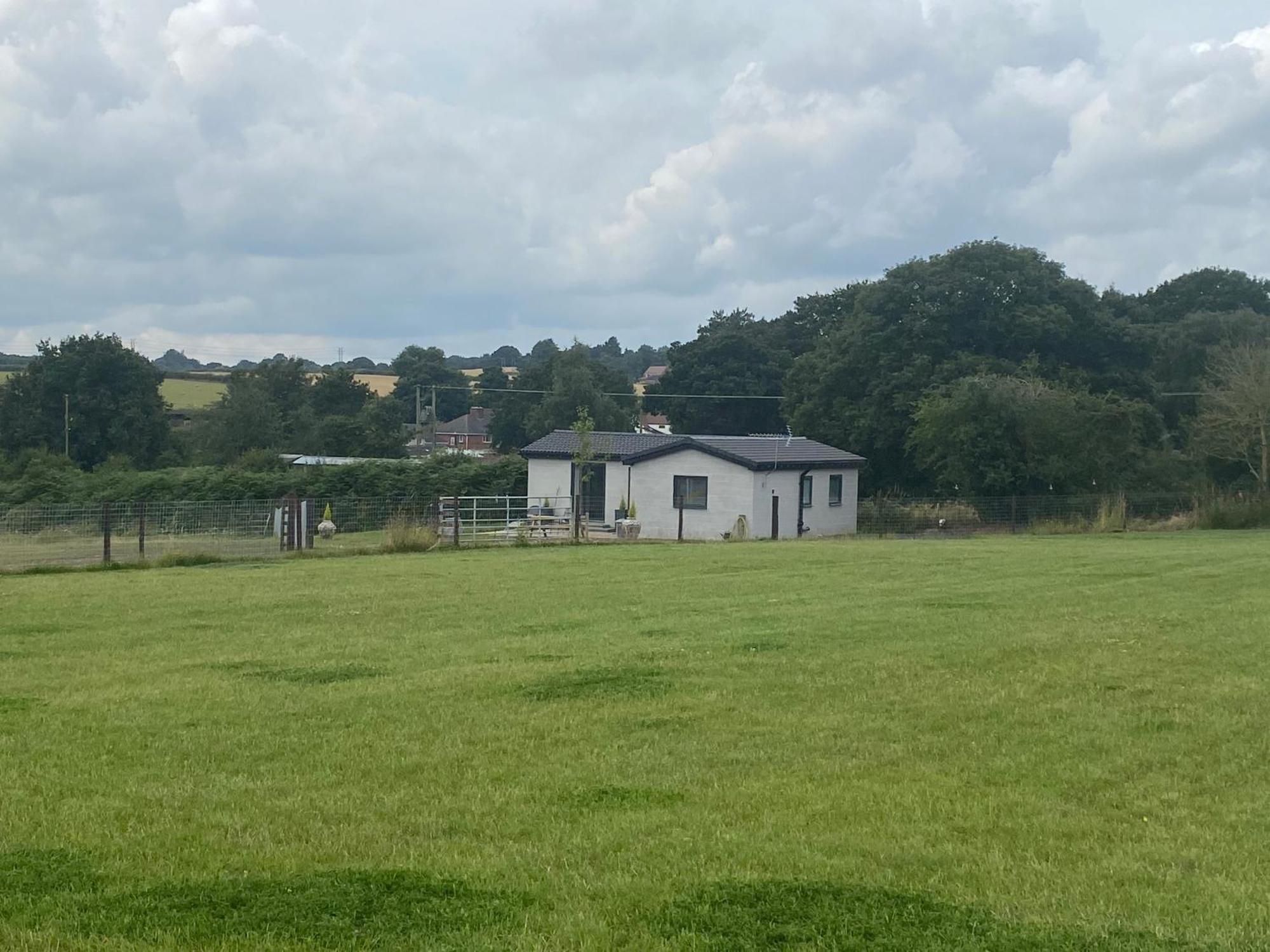 The Little John Petite Cosy Log Cabin - Sleeps 2, Great For Romantic Breaks, Couples, Single Guests, Near Sherwood Forest At Fairview Farm, Nottingham Set In 88 Acres Blidworth Dış mekan fotoğraf