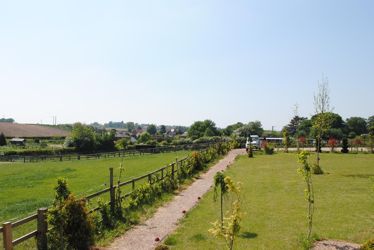 The Little John Petite Cosy Log Cabin - Sleeps 2, Great For Romantic Breaks, Couples, Single Guests, Near Sherwood Forest At Fairview Farm, Nottingham Set In 88 Acres Blidworth Dış mekan fotoğraf